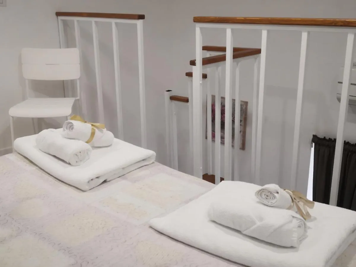 Il Centro Guest House Naples 0*,  Italy